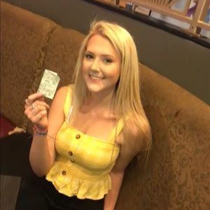 Meet your Posher, Hailey